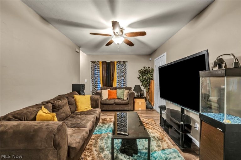 5708 Luther Avenue, Cleveland, OH - Photo 4