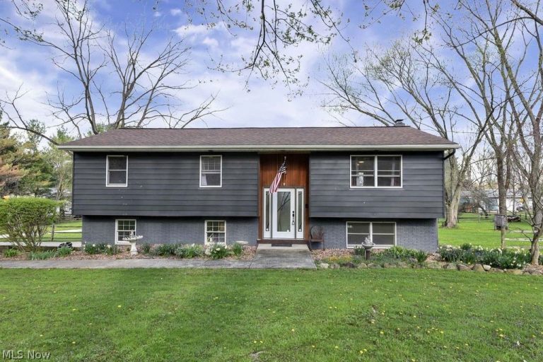 7545 Wadsworth Road, Medina, OH - Photo 4