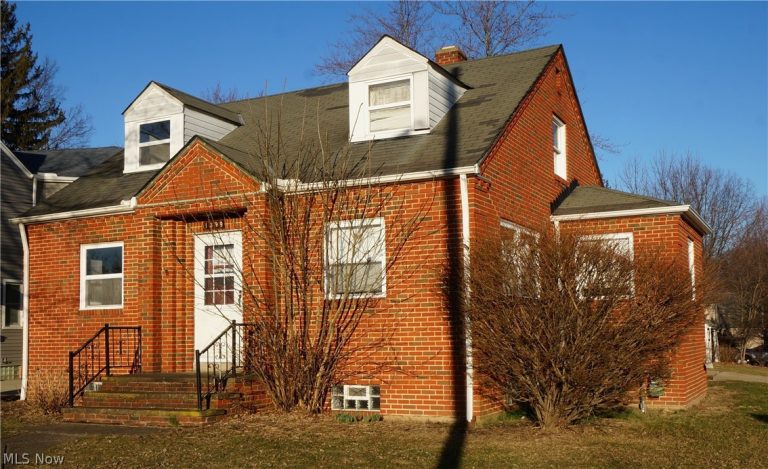 1899 Lawnway Road, South Euclid, OH, 44121