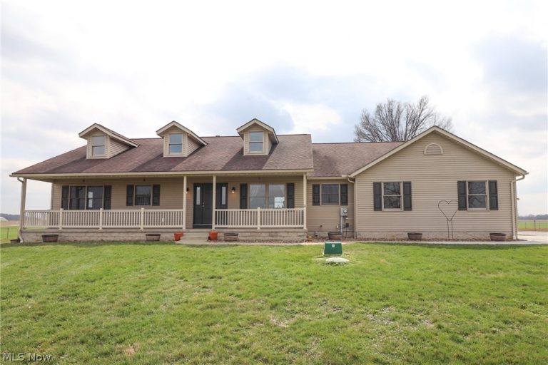 1153 Pleasant Home Road, Creston, OH, 44691