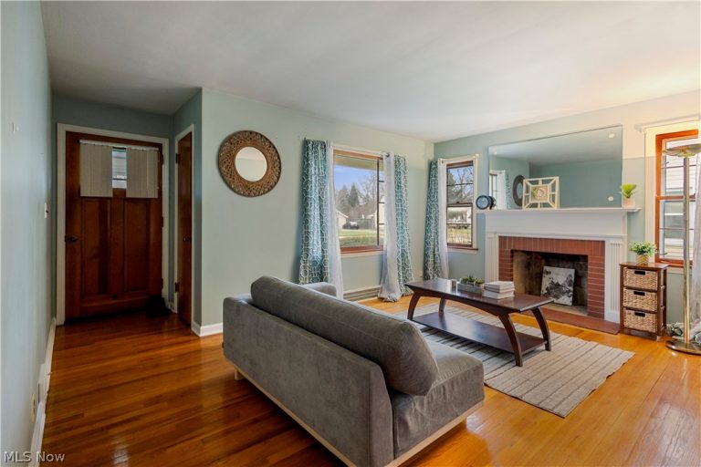 2249 Coleman Drive, Youngstown, OH - Photo 3