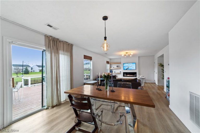 6120 Greenview Trail, North Ridgeville, OH - Photo 4