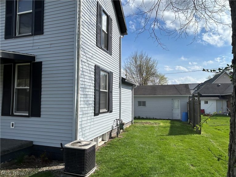 839 Orange Street, Coshocton, OH - Photo 3