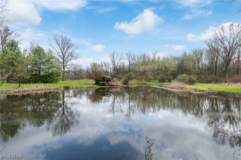 2377 Greensburg Road, North Canton, OH - Photo 4