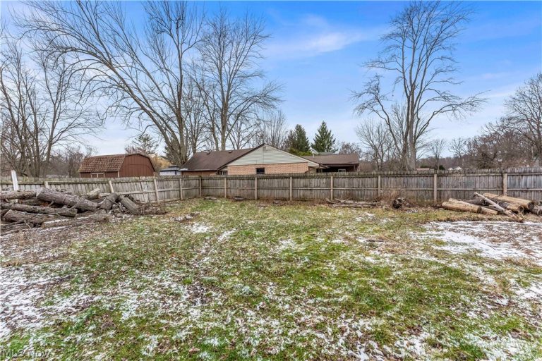 7320 Avon Belden Road, North Ridgeville, OH - Photo 4