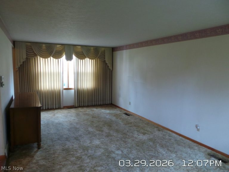 2775 Shady Lake Drive, Vermilion, OH - Photo 8