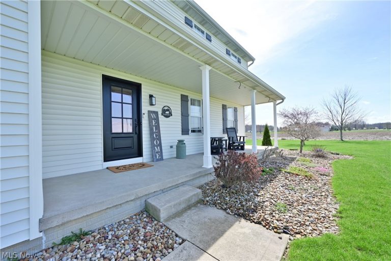 17327 Wheeler Road, LaGrange, OH - Photo 3