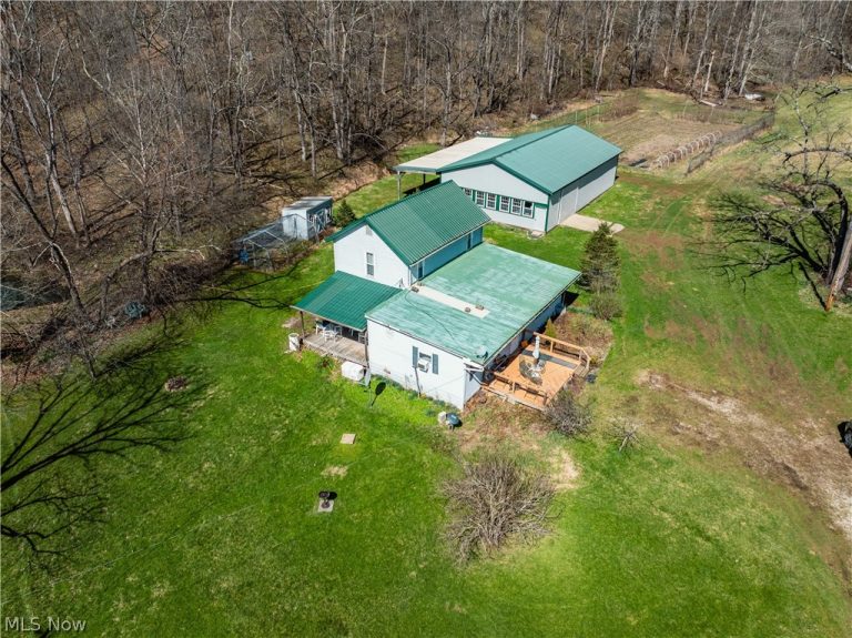 2255 Township Road 34, Killbuck, OH - Photo 4