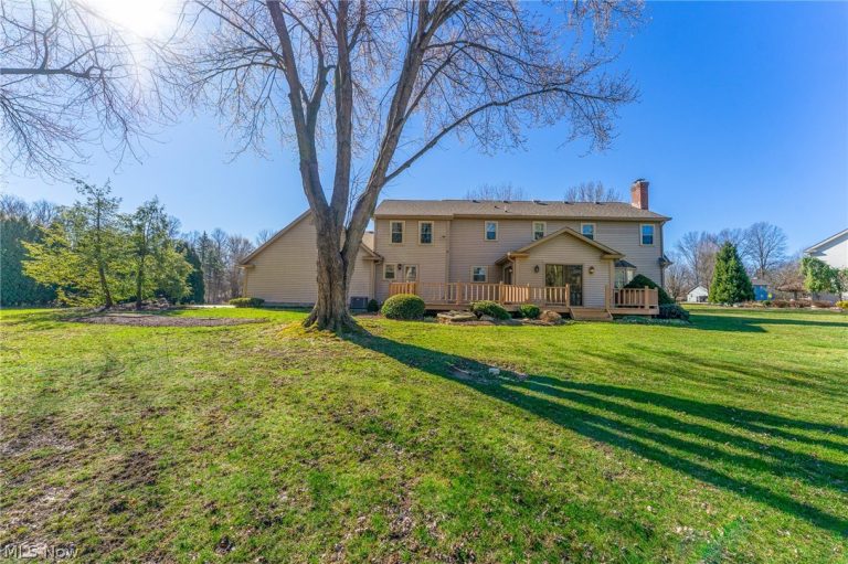 3600 Fawn Drive, Canfield, OH - Photo 5