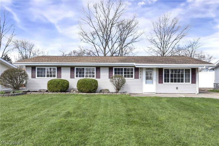 9232 Coventry Drive, Northfield, OH, 44067