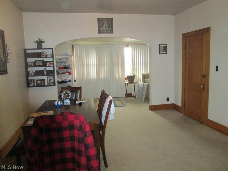 1504 Sharon Avenue, Zanesville, OH - Photo 3