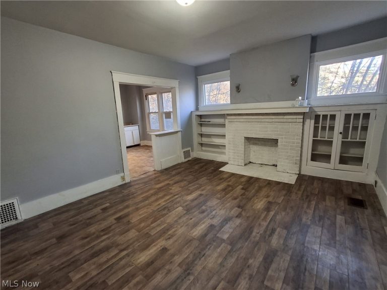 909 Bradshaw Avenue, East Liverpool, OH - Photo 3