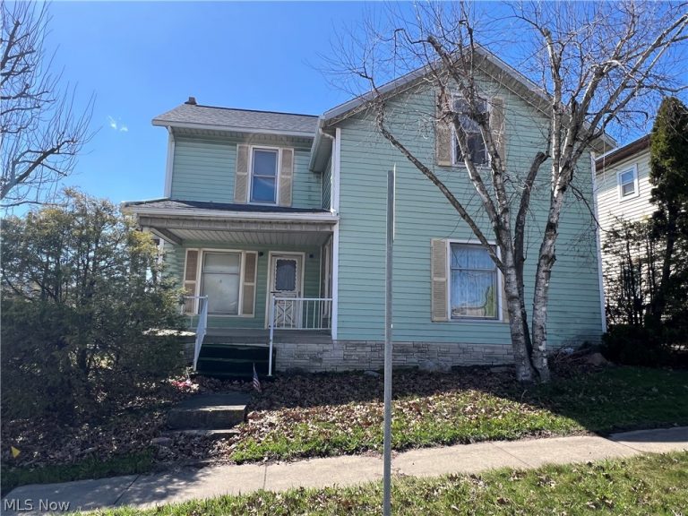 984 Main Street, Sugarcreek, OH, 44681