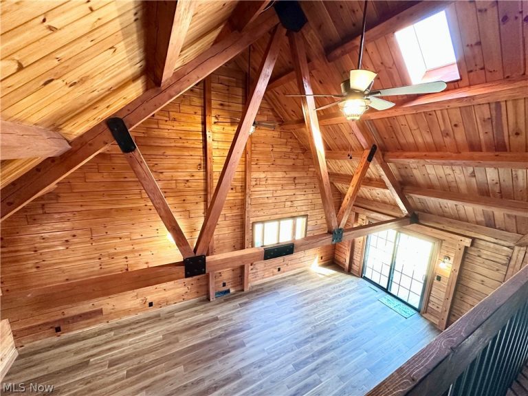 52 Wabash Lane, Weirton, WV - Photo 8