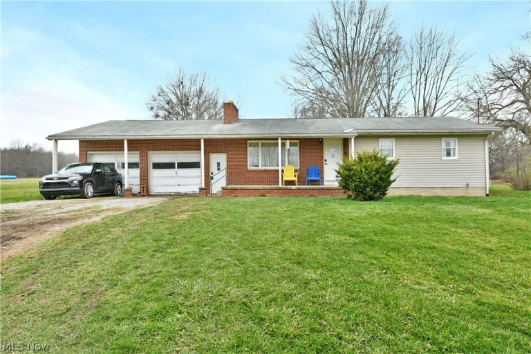 6111 Thompson Clark Road, Bristolville, OH, 44402