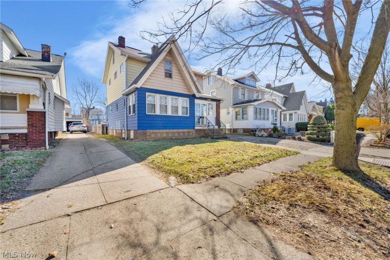 3647 132 Street, Cleveland, OH - Photo 3