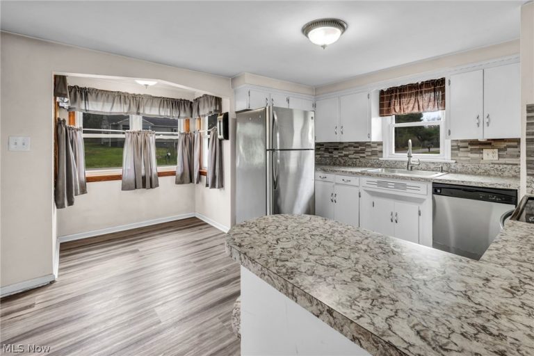 4199 Sheridan Street, Norton, OH - Photo 4
