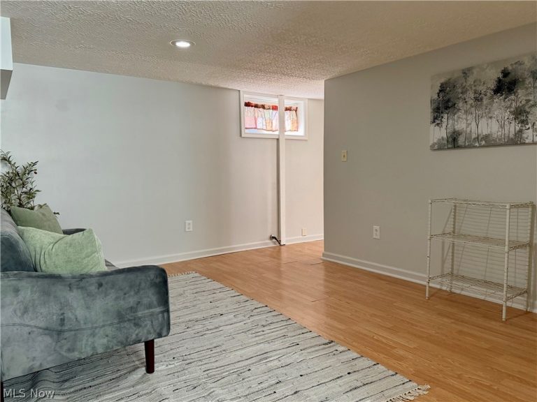 3504 Hemlock Avenue, Parkersburg, WV - Photo 6