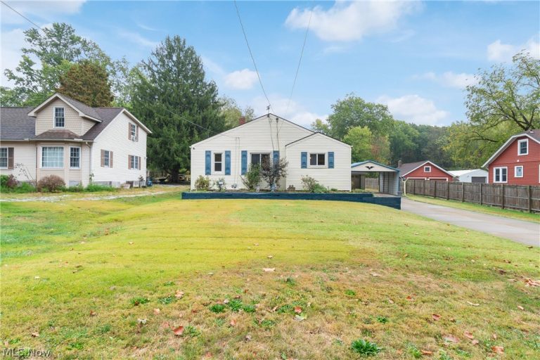1649 Betz Road, Akron, OH, 44306