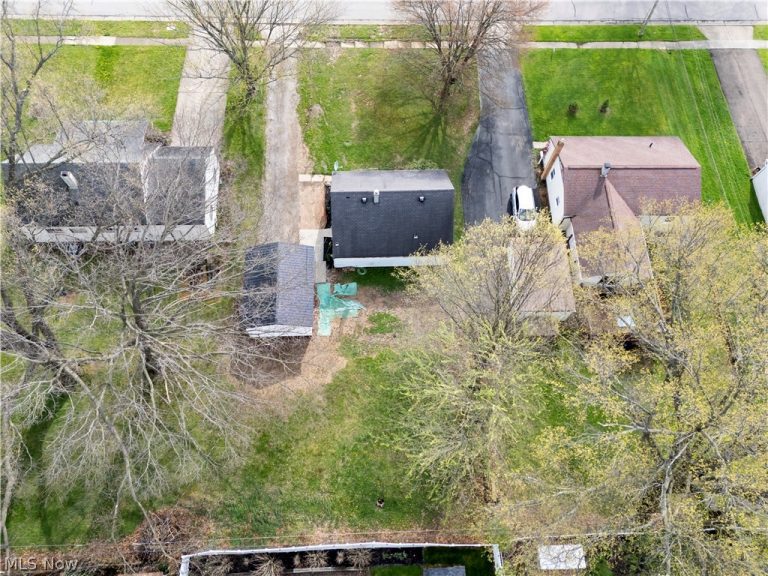 2536 Victoria Street, Wooster, OH - Photo 3