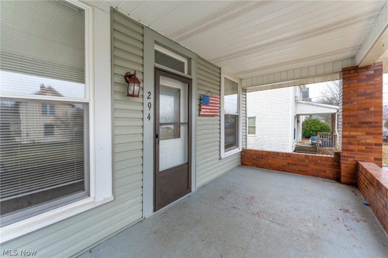294 Plain Street, Magnolia, OH - Photo 8