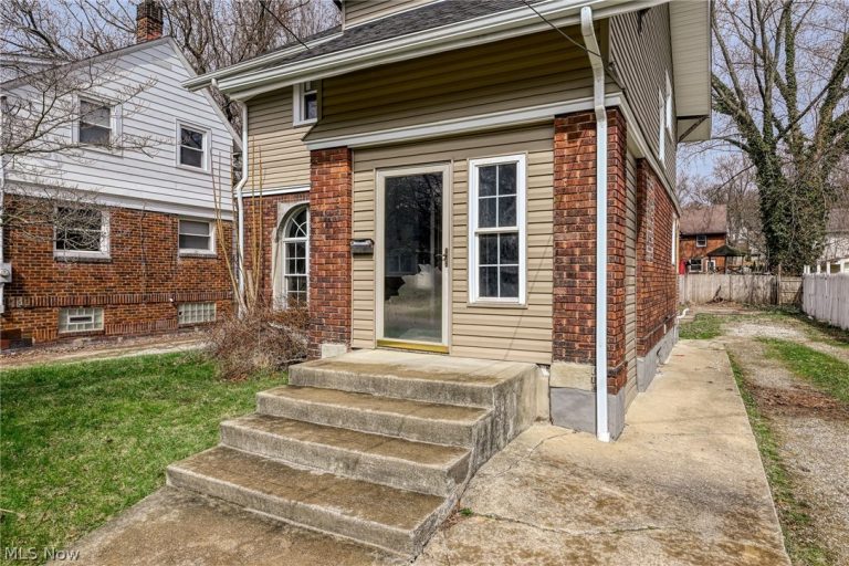 1603 Hampton Road, Akron, OH - Photo 5