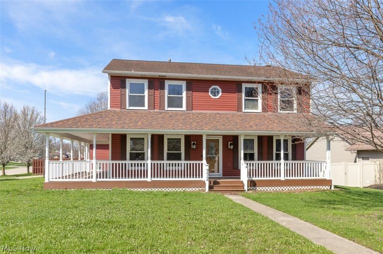 772 Camden Lane, Brunswick, OH - Photo 2