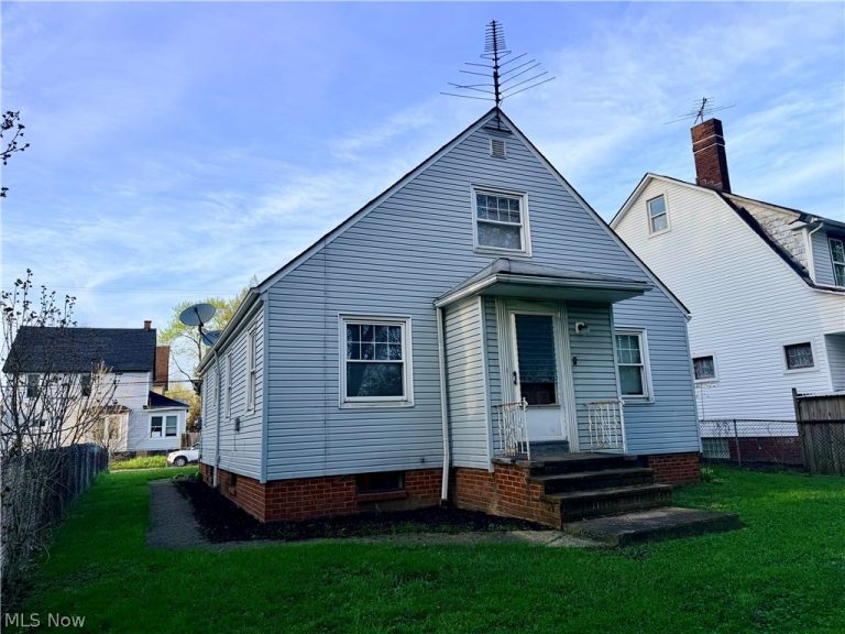 10506 Park Heights Road, Cleveland, OH - Photo 4