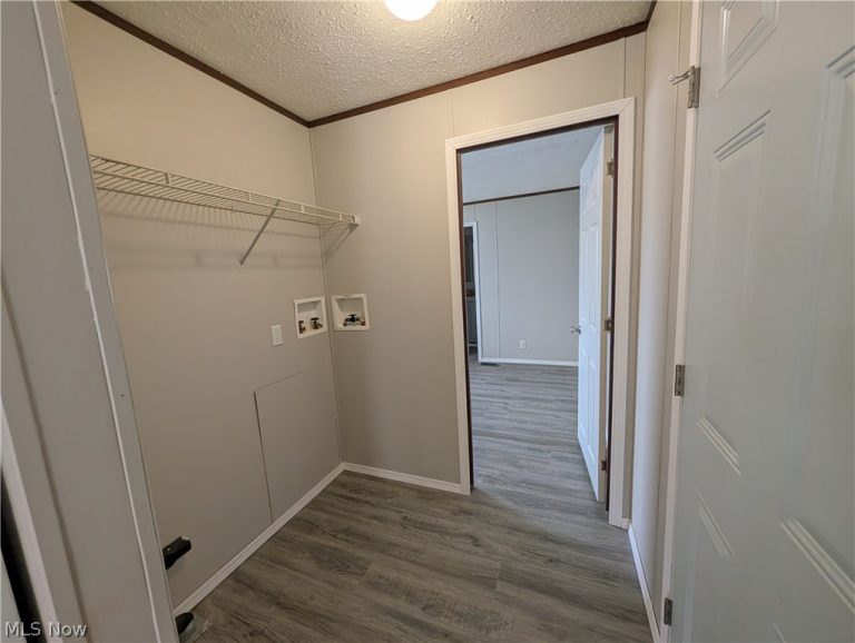 235 Cedar Brook Drive, Elyria, OH - Photo 6