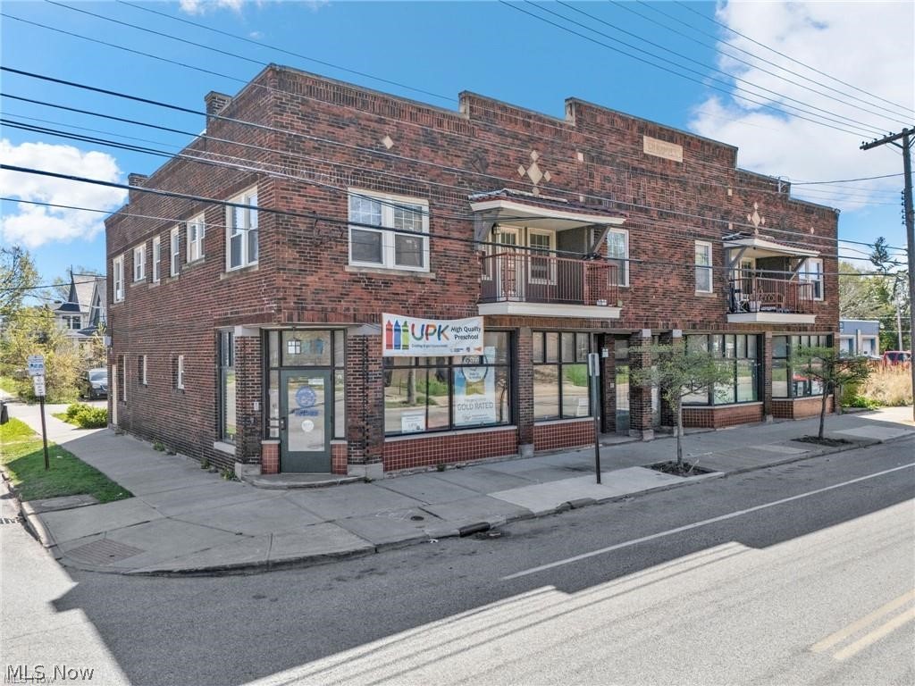 317 156th Street #4, Cleveland, OH