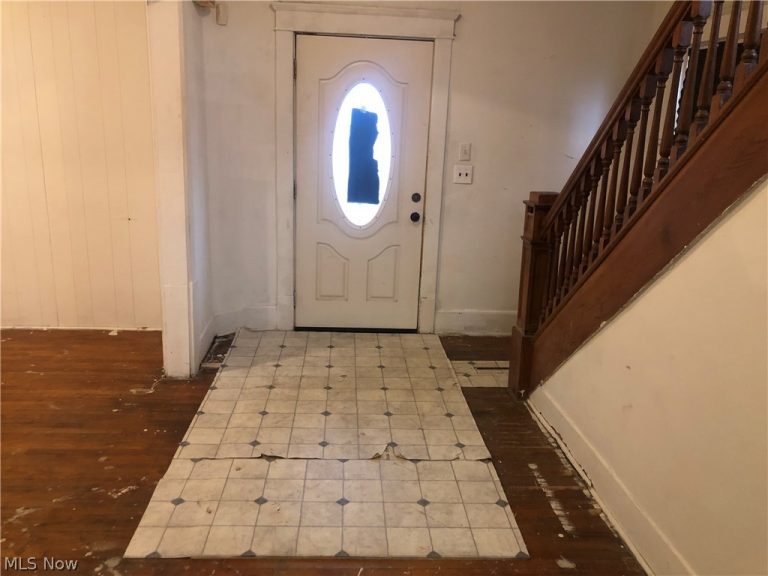 822 Highland Road, Canton, OH - Photo 8