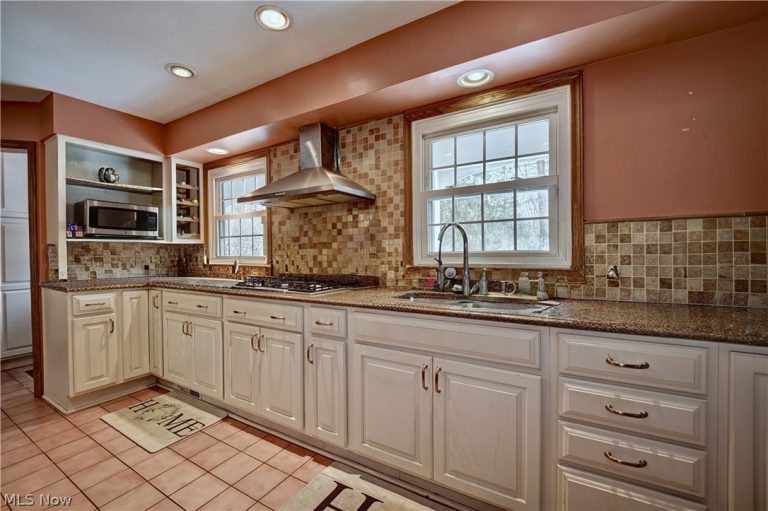 186 Main Street, Hudson, OH - Photo 8