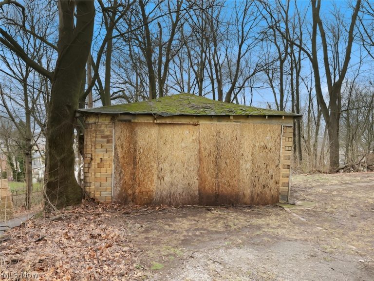 1525 14th Street, Canton, OH - Photo 8