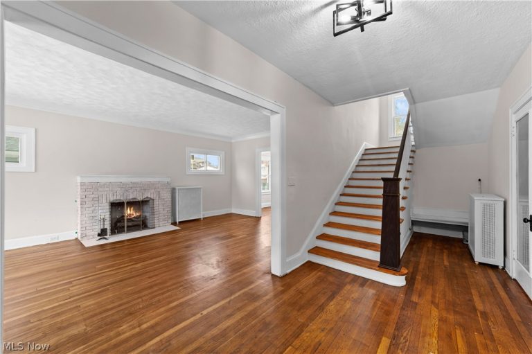 867 East Blvd, Cleveland, OH - Photo 3