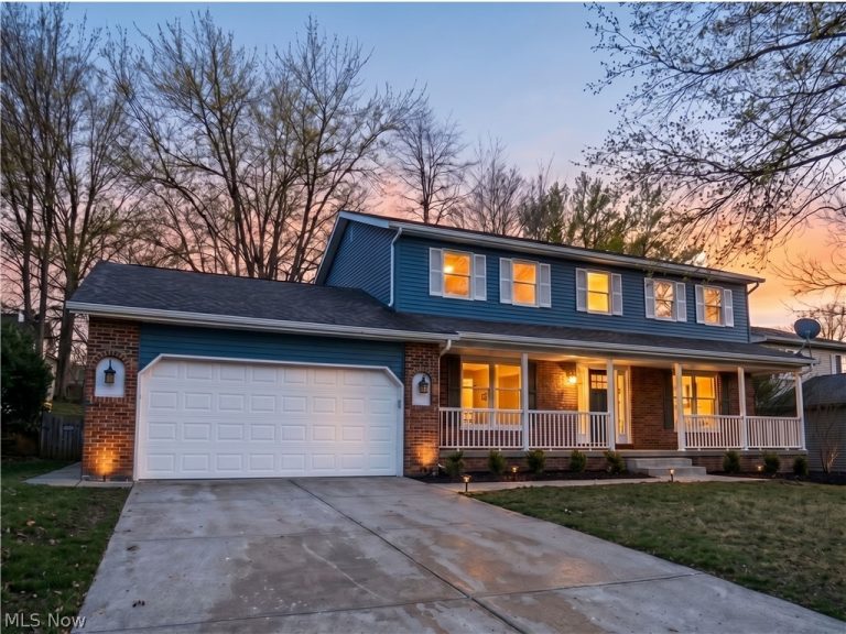 5196 Dickens Drive, Richmond Heights, OH, 44143