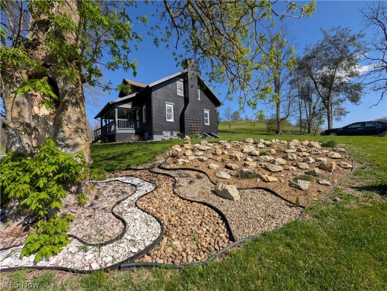 1032 Hartwood Road, Magnolia, OH - Photo 3