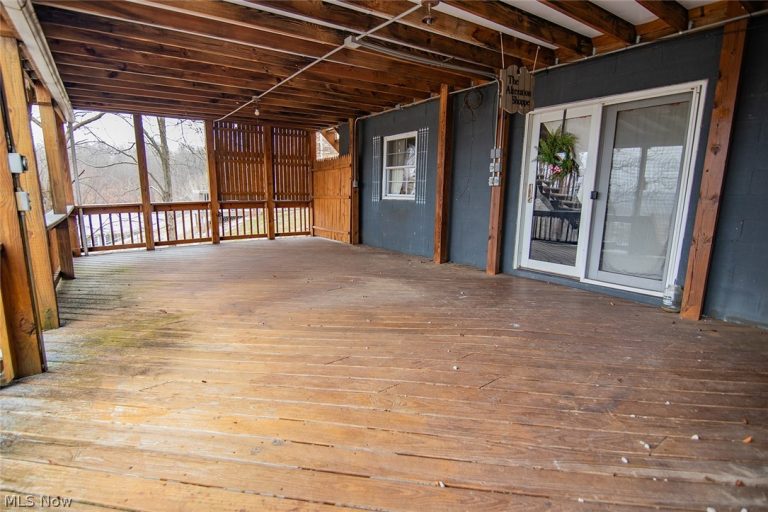 32 Ashwood Place, Vienna, WV - Photo 3