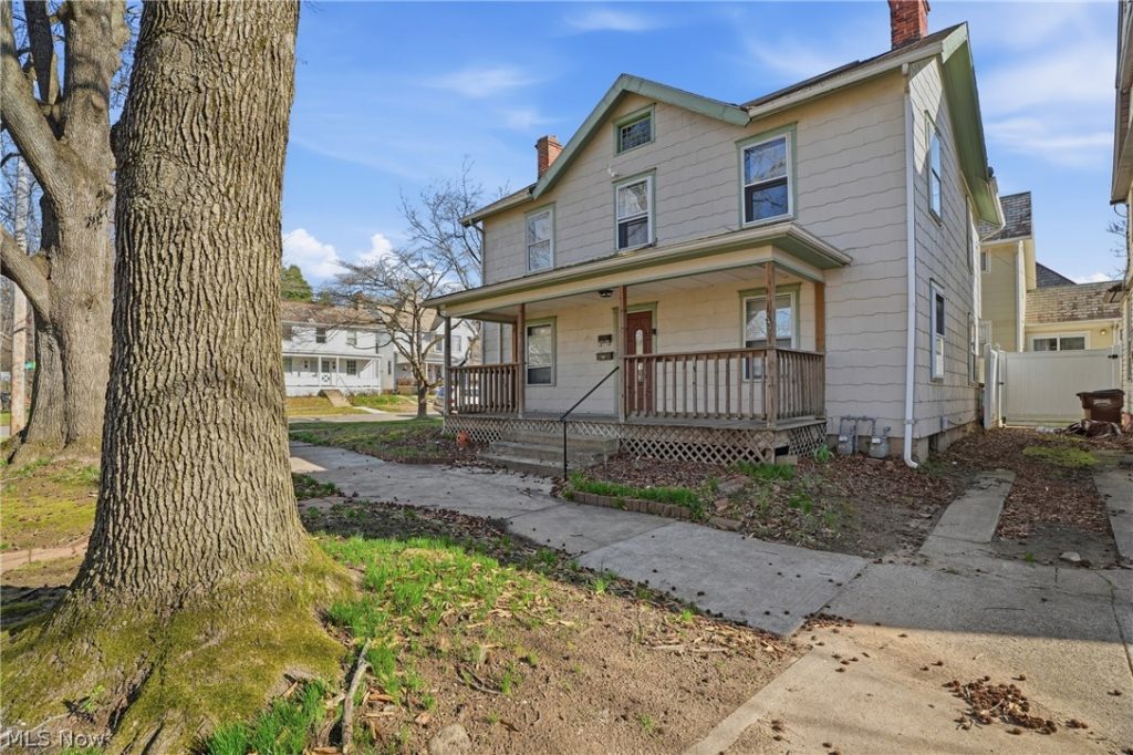 638 6th Street, Marietta, OH