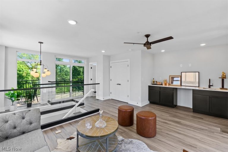 1895 Coltman Road #11, Cleveland, OH - Photo 5