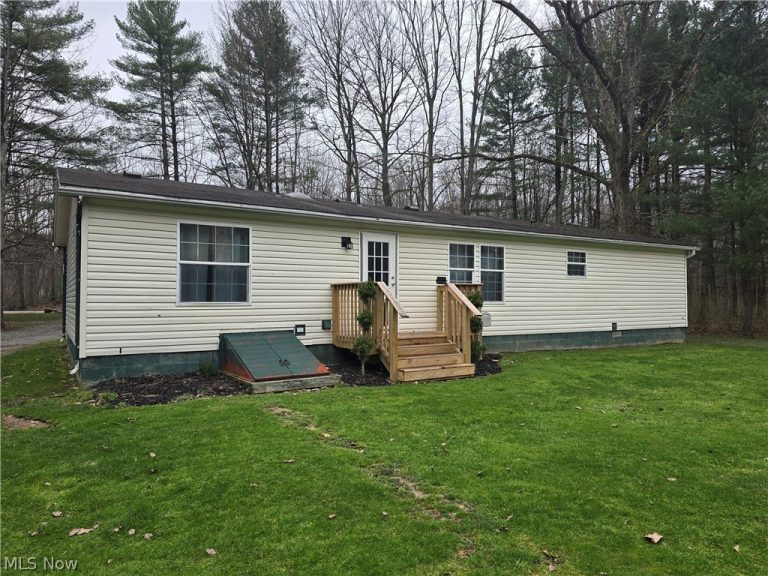 1389 Old Kyle Road, Dorset, OH - Photo 3