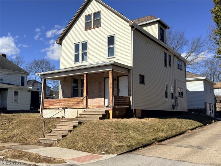 1317 Plum Street, Steubenville, OH, 43952