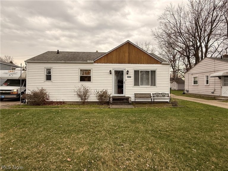 35288 Beach Park Avenue, Eastlake, OH, 44095