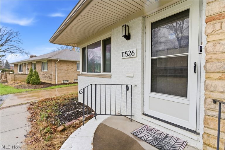 11526 Lake Avenue, Cleveland, OH - Photo 5