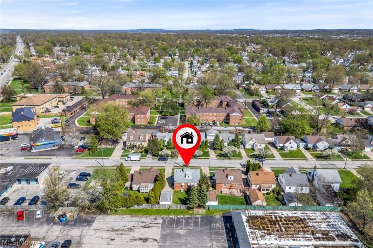 226 242nd Street, Euclid, OH - Photo 6