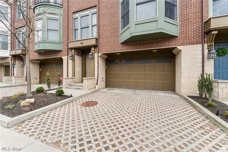 119 Vine Street, Westlake, OH - Photo 4