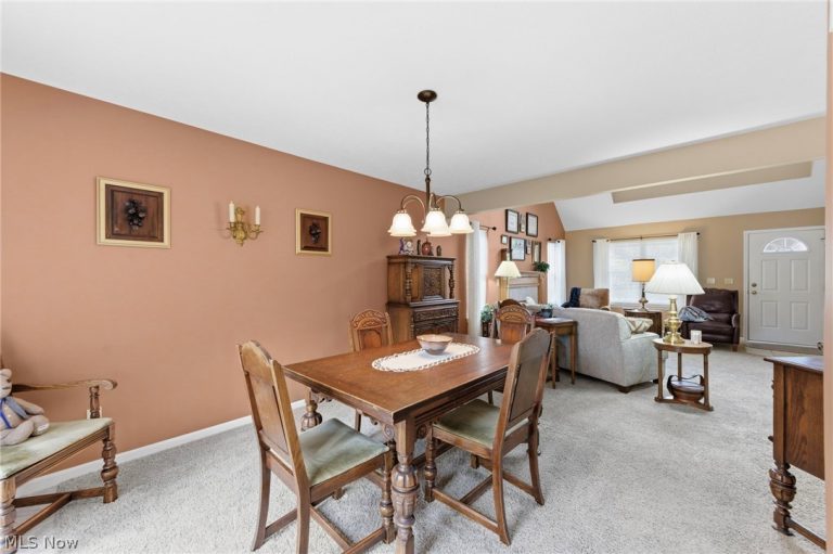 1990 Boxwood Trail, Painesville Twp, OH - Photo 8