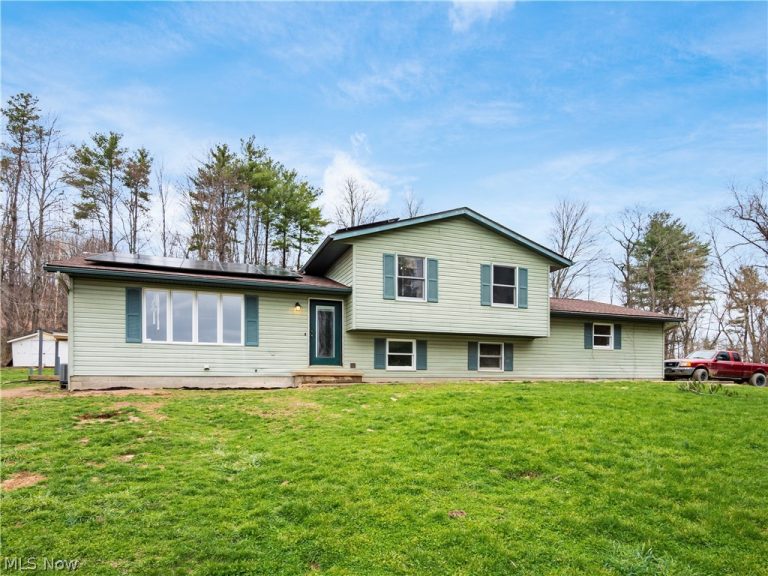 17116 County Road 298, Coshocton, OH - Photo 2