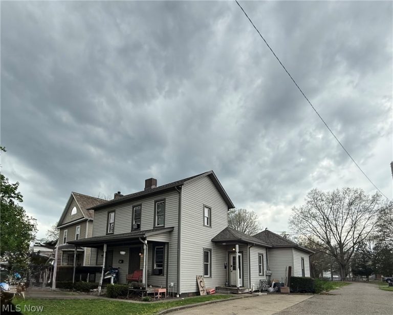 1221-1223 2nd Street, New Philadelphia, OH - Photo 2