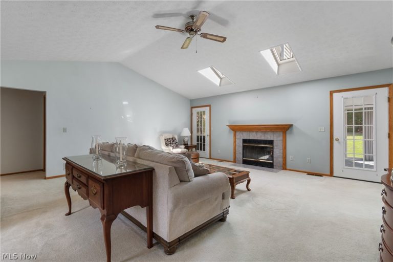 3757 Ramsey Drive, Uniontown, OH - Photo 6