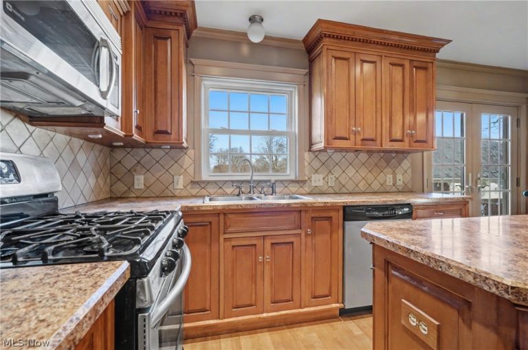 4530 Middletown Road, Canfield, OH - Photo 8